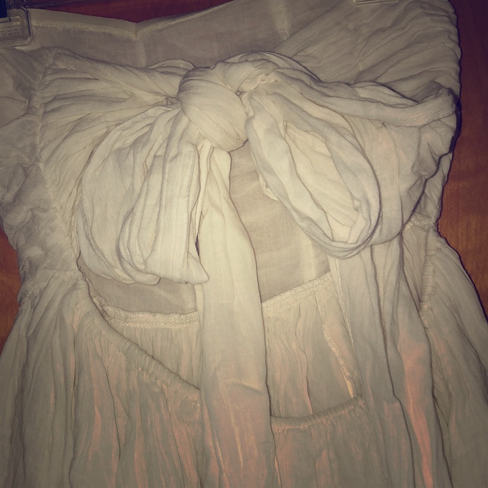 Flowy tie back dress